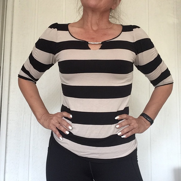 WHITE HOUSE BLACK MARKET STRIPED JERSEY TEE SHIRT SMALL - Picture 3 of 15